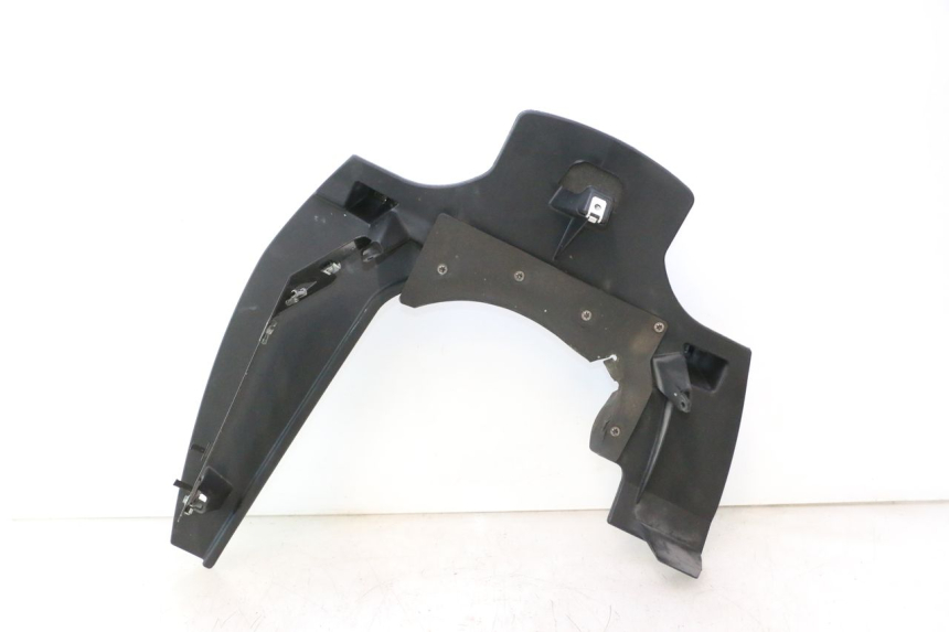 photo de PASE RUEDA TRASERO APRILIA ATLANTIC S 125 (2010 - 2013) - Otra perspectiva