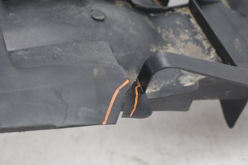photo de PASO DE RUEDA TRASERO MBK BOOSTER SPIRIT 50 (1999 - 2003) - Detalle de la pieza