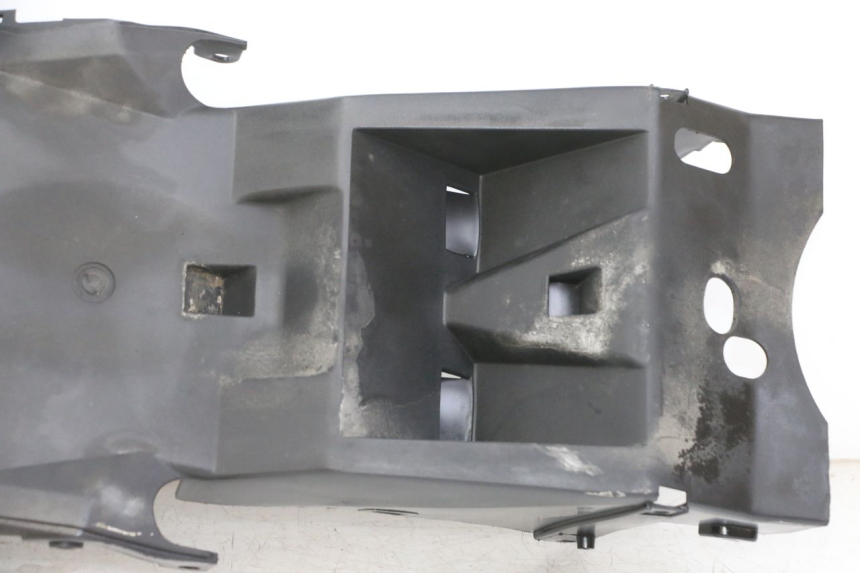 photo de PASE RUEDA TRASERO EBROH BRAVO GLE 1 (2020 - 2024) - Otra perspectiva