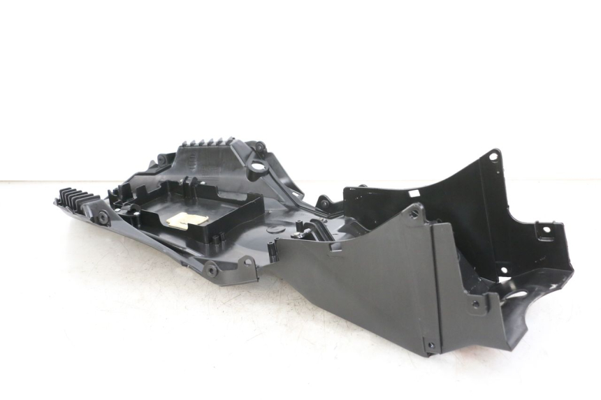 photo de PASE RUEDA TRASERO EBROH BRAVO GLE 1 (2020 - 2024) - Primer plano técnico