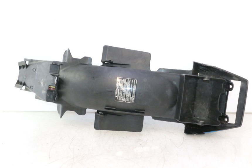 photo de PASE RUEDA TRASERO HONDA CB TWO FIFTY 250 (1991 - 2002) - Detalle de la pieza