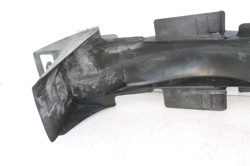 photo de PASE RUEDA TRASERO HONDA CB TWO FIFTY 250 (1991 - 2002) - Características distintivas