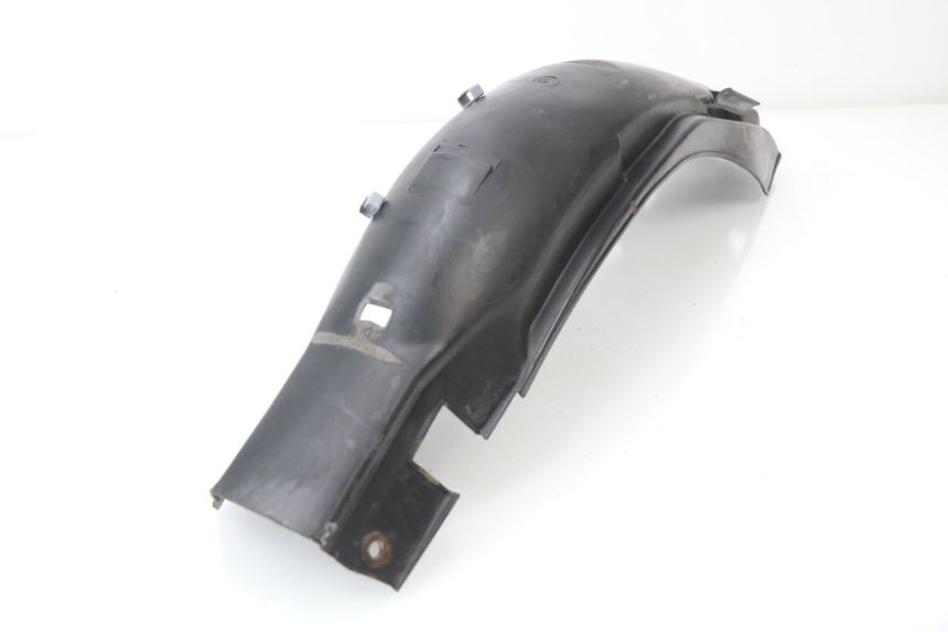 photo de PASE RUEDA TRASERO HONDA CG 125 (1996 - 1998) - Primer plano técnico