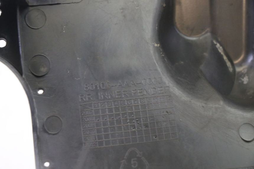 photo de PASE RUEDA TRASERO SYM CROX 4T 50 (2016 - 2023) - Estado de la superficie y material