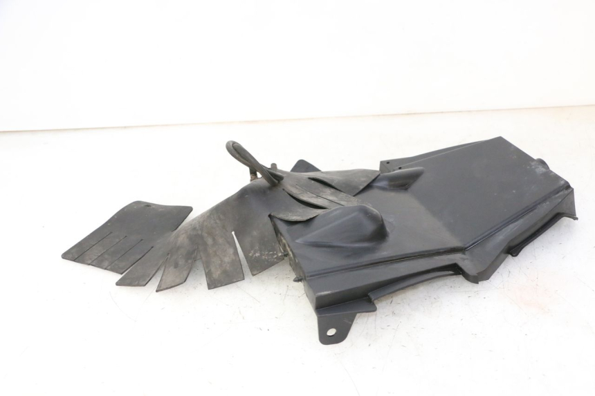 photo de PASE RUEDA TRASERO SYM CROX 4T 50 (2016 - 2023) - Otra perspectiva