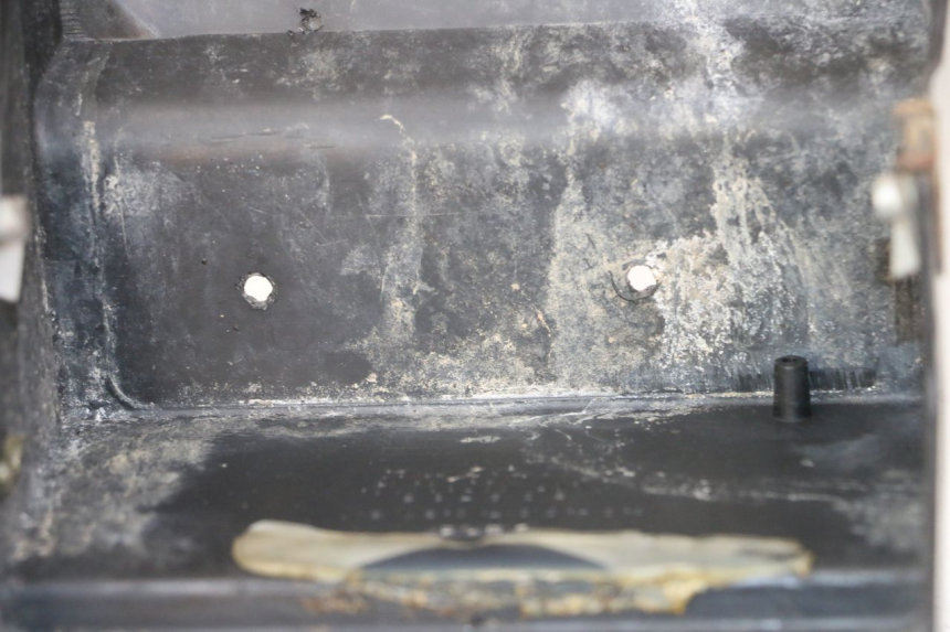 photo de PASE RUEDA TRASERO DERBI SENDA R X-TREME 50 (2006 - 2010) - Otra perspectiva