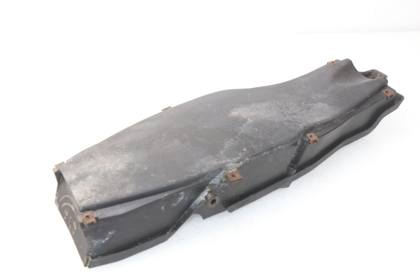 photo de PASE RUEDA TRASERO GILERA DNA 50 (2000 - 2007) - Primer plano técnico