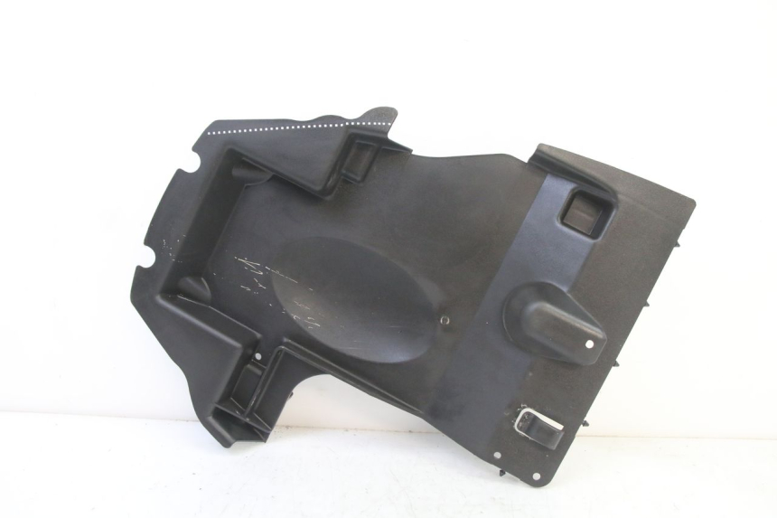 photo de PASE RUEDA TRASERO SYM FIDDLE 3 III 125 (2014 - 2020) - Otra perspectiva