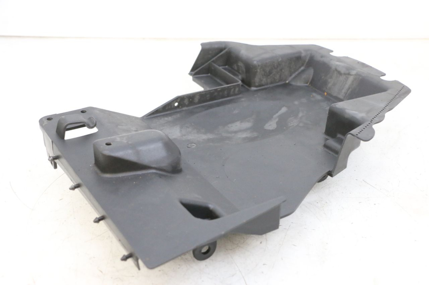 photo de PASE RUEDA TRASERO SYM FIDDLE 3 III 125 (2014 - 2020) - Detalle de la pieza