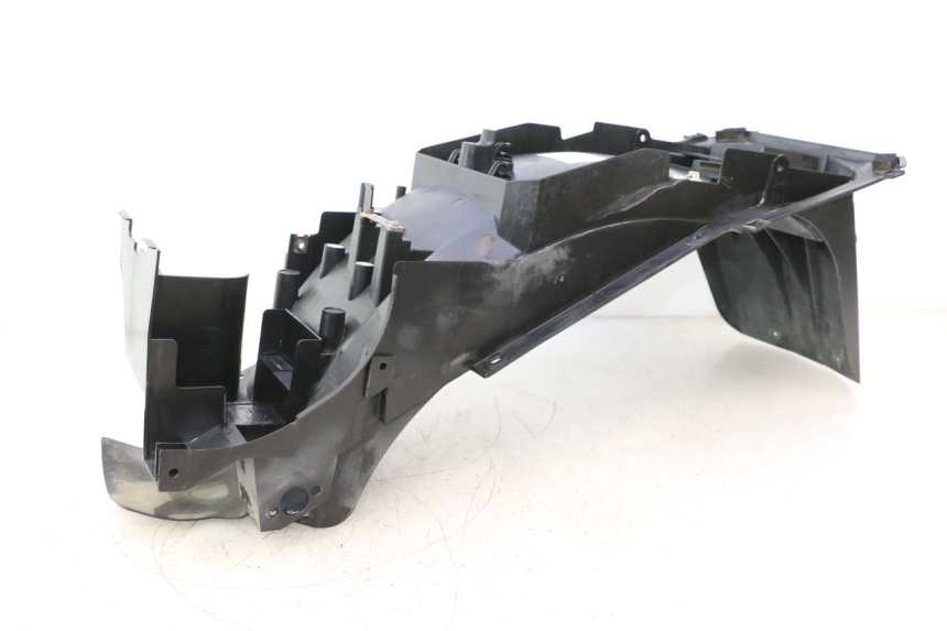 photo de PASE RUEDA TRASERO YAMAHA FJR 1300 (2001 - 2005) - Primer plano técnico