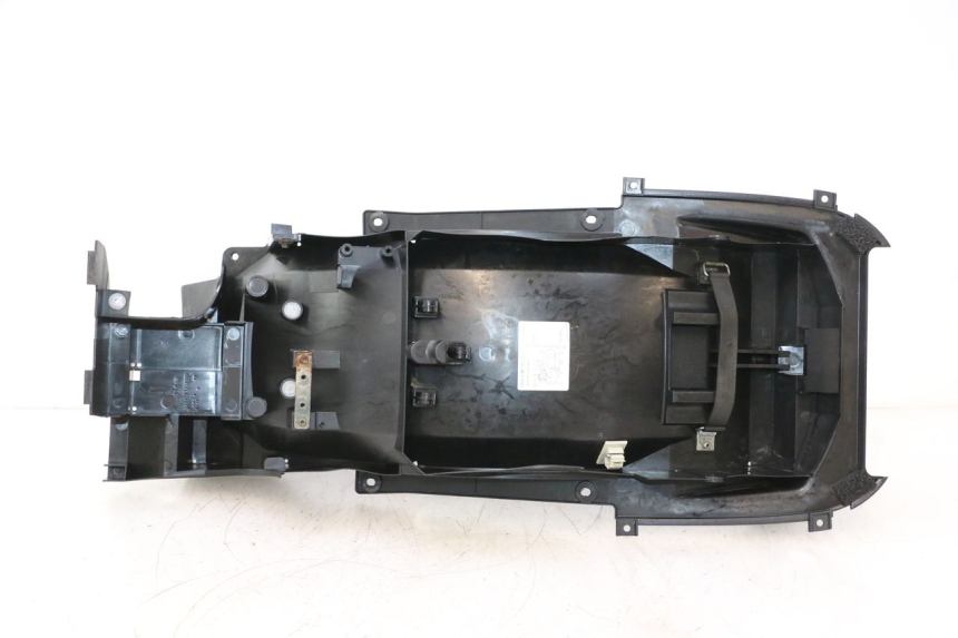photo de PASE RUEDA TRASERO YAMAHA FJR 1300 (2001 - 2005) - Características distintivas