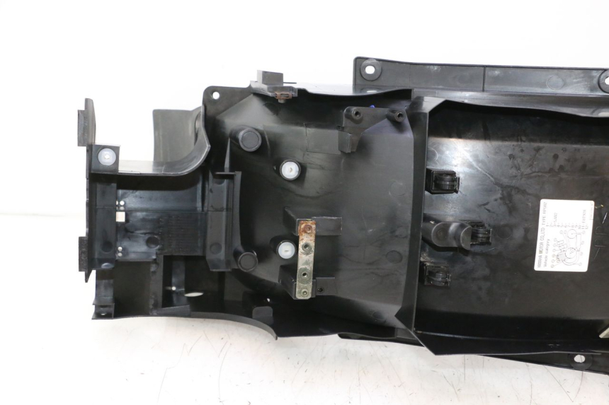 photo de PASE RUEDA TRASERO YAMAHA FJR 1300 (2001 - 2005) - Marcados y referencias originales