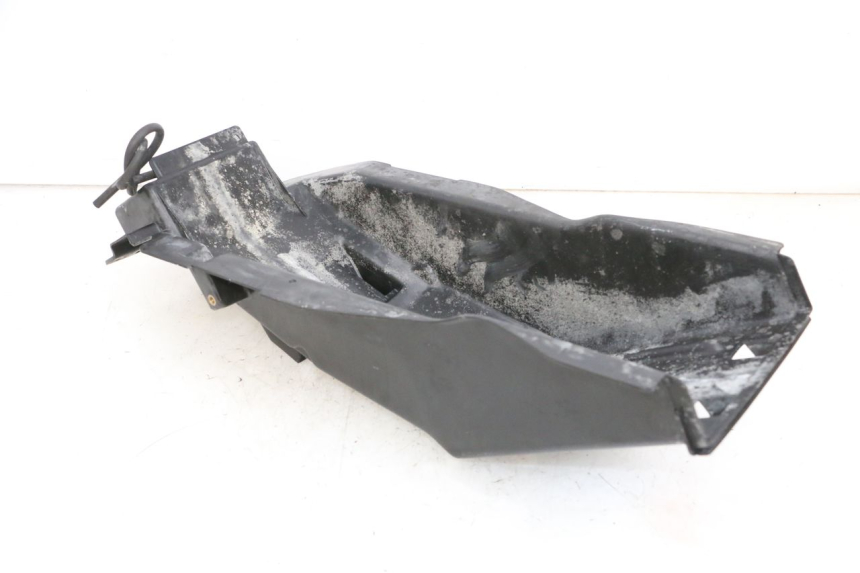 photo de PASE RUEDA TRASERO KAWASAKI GPX R WARBIRD 600 (1988 - 1993) - Otra perspectiva