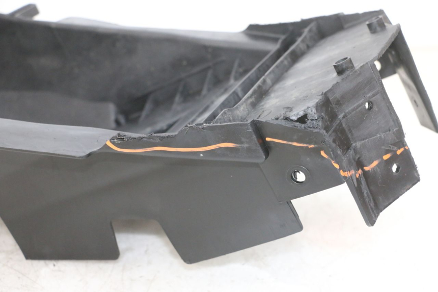 photo de PASE RUEDA TRASERO SUZUKI GSF N BANDIT 600 (1996 - 1999) - Zoom estado de uso