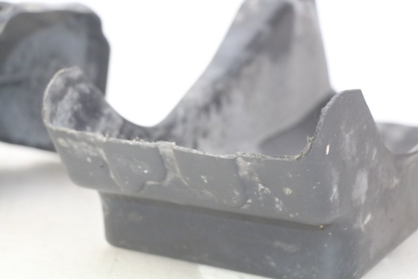 photo de PASO DE RUEDA TRASERO SUZUKI GSX-F GSX  F 1100 (1988 - 1994) - Detalle de la pieza