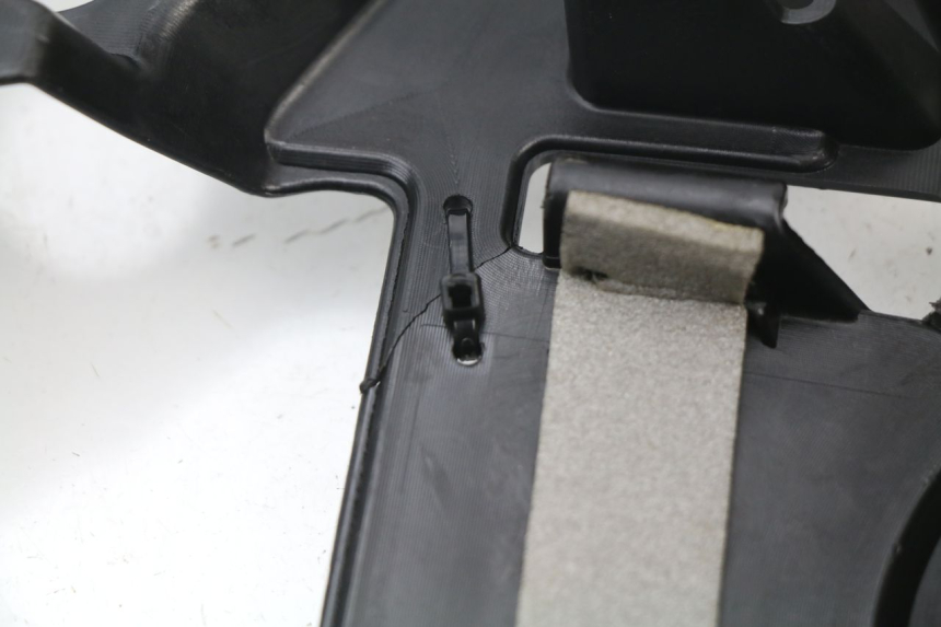 photo de PASE RUEDA TRASERO SUZUKI GSX-R GSXR 600 (2008 - 2010) - Marcados y referencias originales