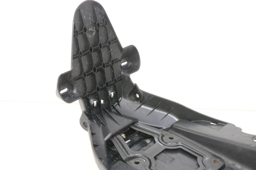 photo de PASE RUEDA TRASERO KIDEN KD125-G 125 (2018 - 2022) - Otra perspectiva