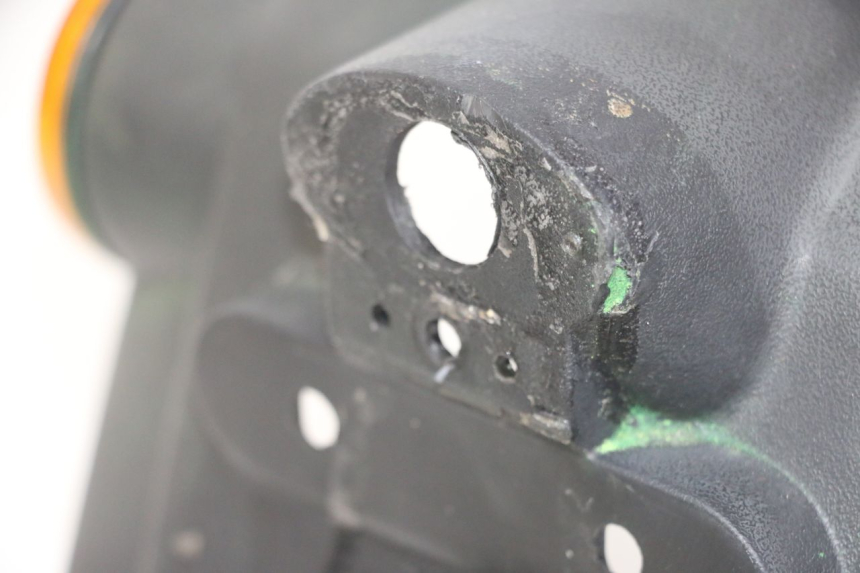 photo de PASE RUEDA TRASERO PEUGEOT KISBEE 2T 50 (2018 - 2022) - Características distintivas