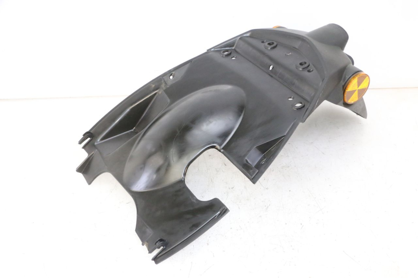 photo de PASE RUEDA TRASERO PEUGEOT KISBEE 2T 50 (2018 - 2022) - Primer plano técnico