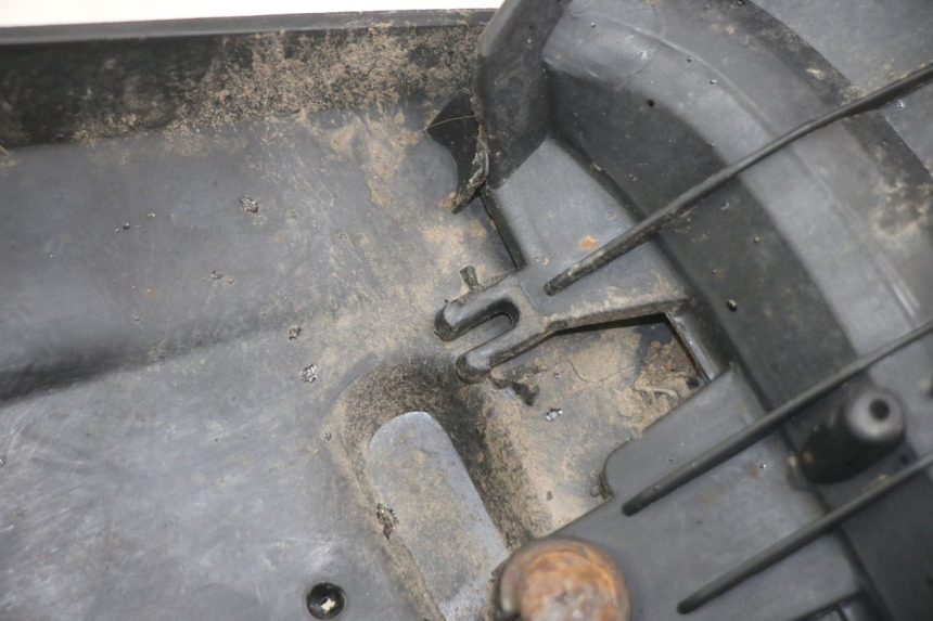 photo de PASO DE RUEDA TRASERO PEUGEOT KISBEE 4T 50 (2010 - 2017) - Otra perspectiva