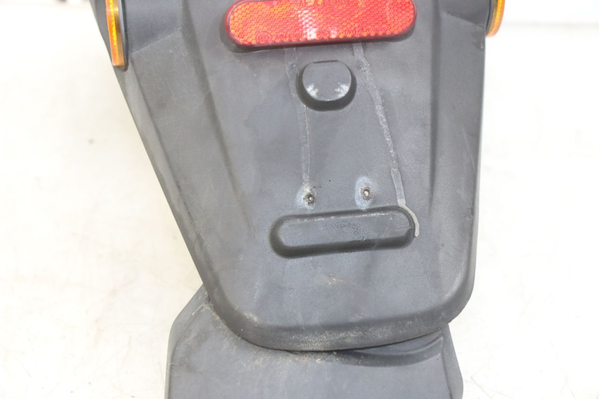 photo de PASO DE RUEDA TRASERO PEUGEOT KISBEE 4T 50 (2010 - 2017) - Estado de la superficie y material