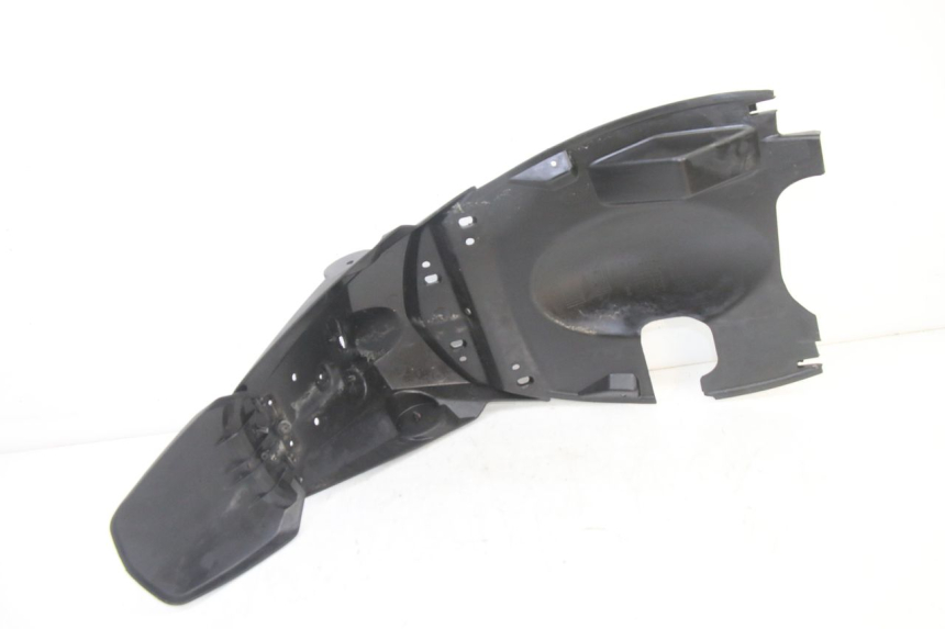 photo de PASO DE RUEDA TRASERO PEUGEOT KISBEE 4T 50 (2018 - 2022) - Estado de la superficie y material