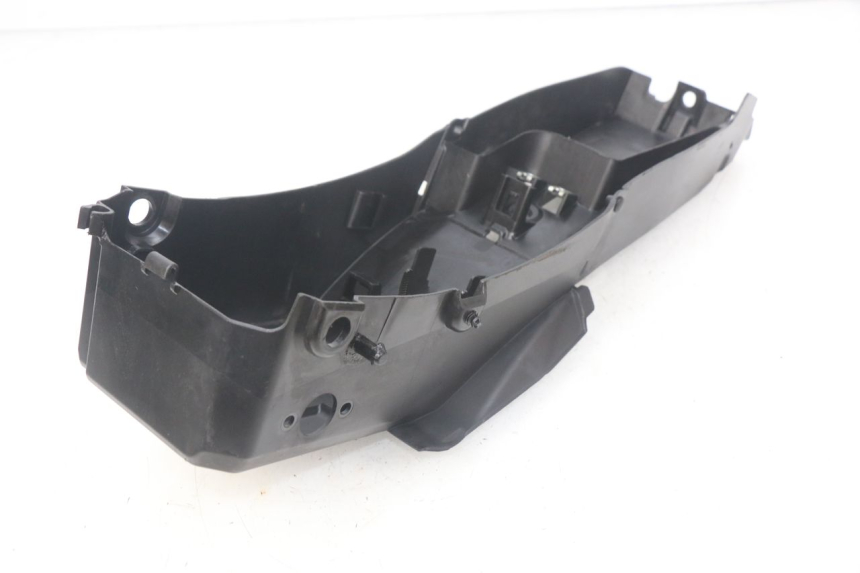 photo de PASO DE RUEDA TRASERO YAMAHA MT-07 MT07 ABS 700 (2014 - 2017) - Primer plano técnico