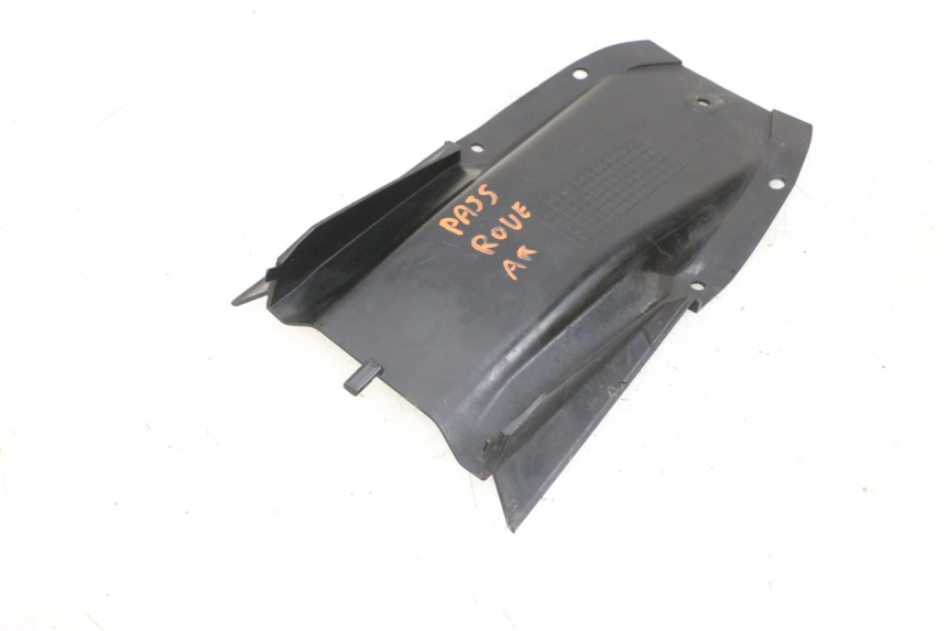 photo de PASE RUEDA TRASERO YAMAHA MT-07 MT07 ABS 700 (2018 - 2020) - Detalle de la pieza