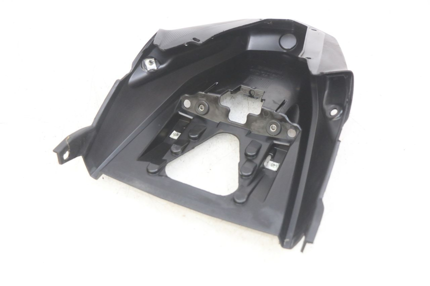 photo de PASO DE RUEDA TRASERO YAMAHA MT ABS 125 (2014 - 2018) - Primer plano técnico