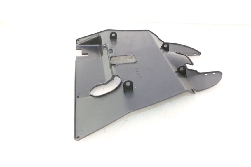 photo de PASE RUEDA TRASERO KYMCO LIKE 4T 50 (2019 - 2025) - Primer plano técnico