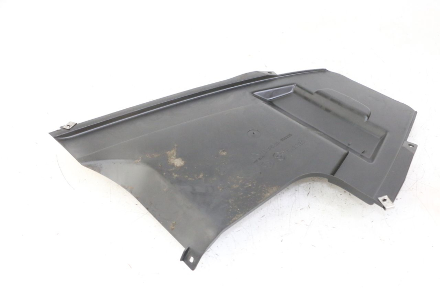 photo de PASE RUEDA TRASERO PIAGGIO NRG POWER PUREJET 50 (2018 - 2021) - Zoom estado de uso