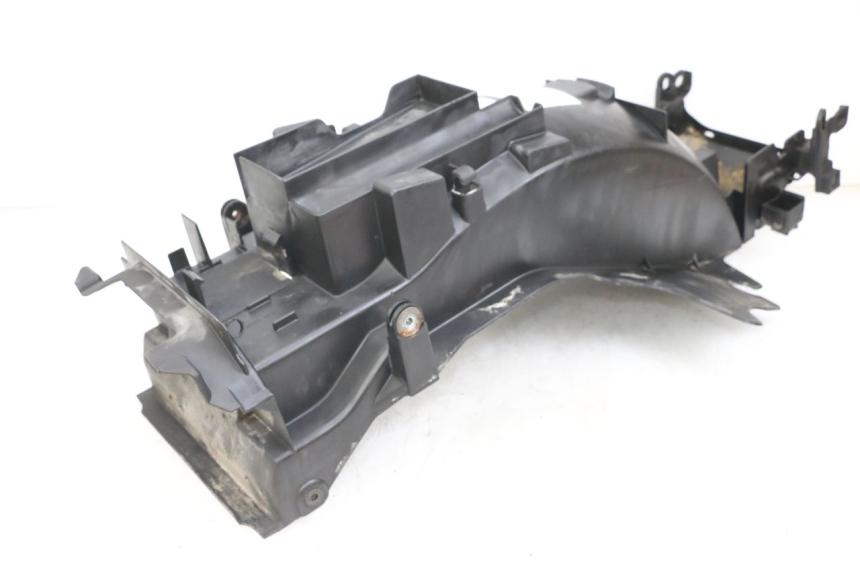 photo de PASO DE RUEDA TRASERO HONDA NTV DEAUVILLE 650 (1998 - 2001) - Detalles de los puntos de fijación