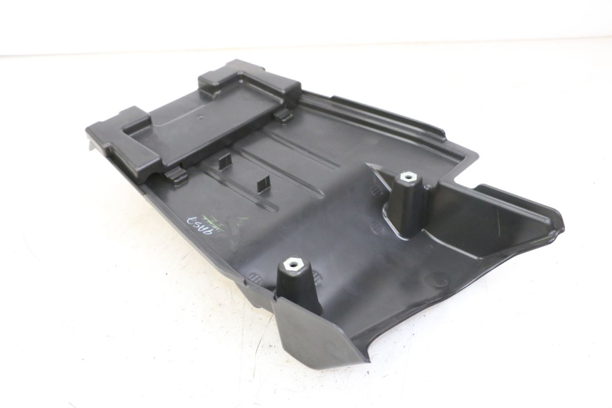 photo de PASE RUEDA TRASERO ROYAL ENFIELD SCRAM 411 (2022 - 2024) - Detalle de la pieza