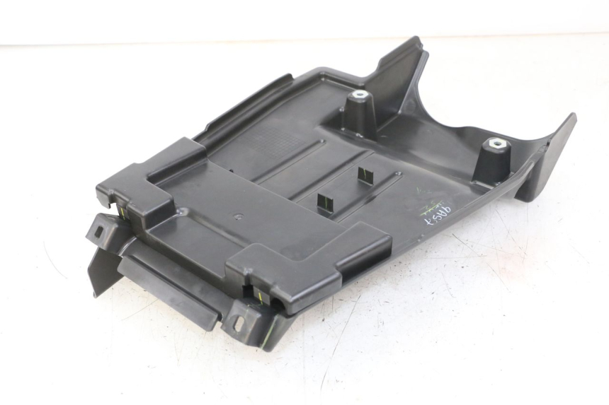 photo de PASE RUEDA TRASERO ROYAL ENFIELD SCRAM 411 (2022 - 2024) - Zoom estado de uso