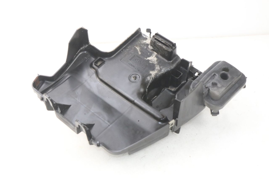 photo de PASE RUEDA TRASERO HONDA SCV LEAD 100 (2003 - 2007) - Vista principal