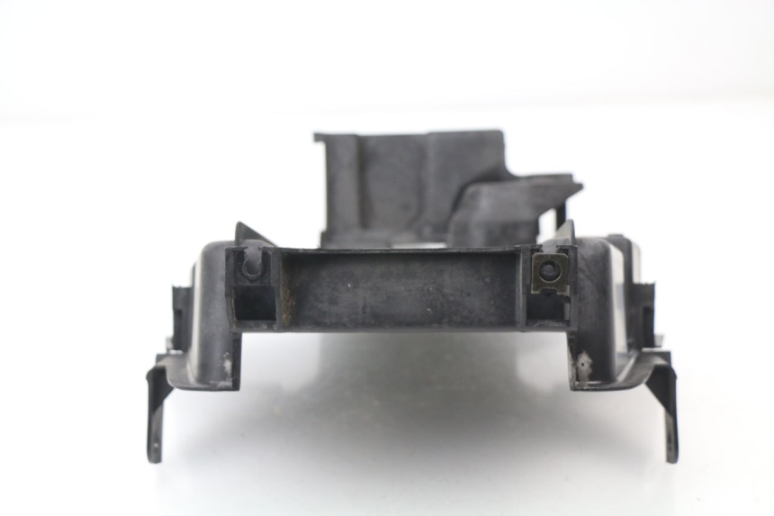 photo de PASE RUEDA TRASERO HONDA SES DYLAN 125 (2002 - 2006) - Detalle de la pieza