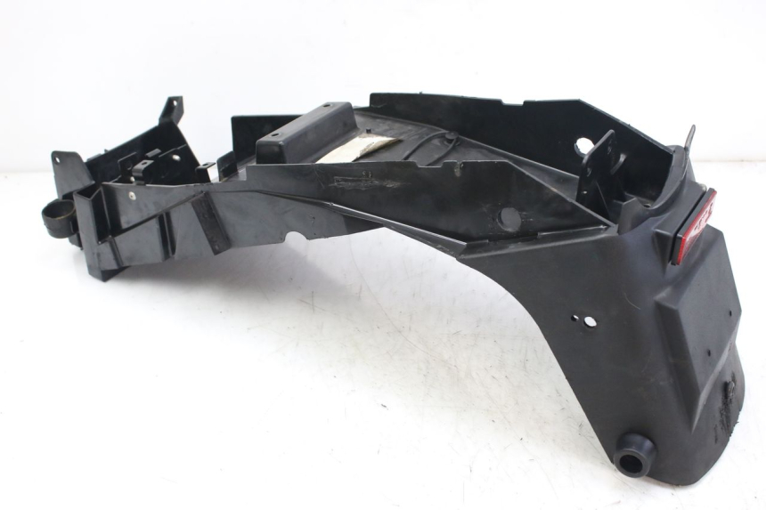 photo de PASO DE RUEDA TRASERO TRIUMPH SPRINT ST 955 (1999 - 2001) - Detalles de los puntos de fijación