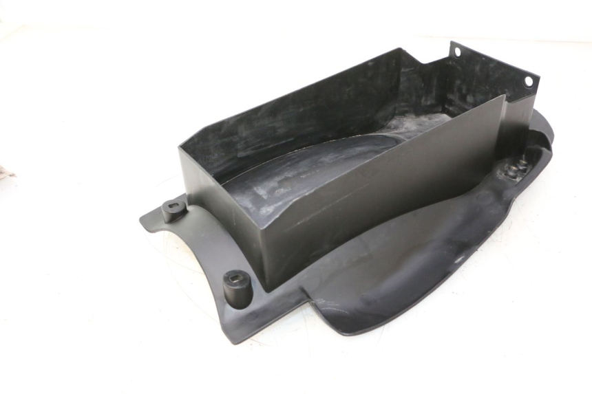 photo de PASE RUEDA TRASERO DUCATI SS IE DS CARENEE 1000 (2002 - 2006) - Zoom estado de uso