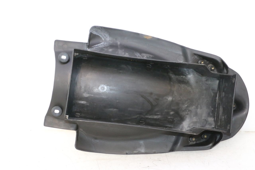 photo de PASE RUEDA TRASERO DUCATI SS IE DS CARENEE 1000 (2002 - 2006) - Primer plano técnico