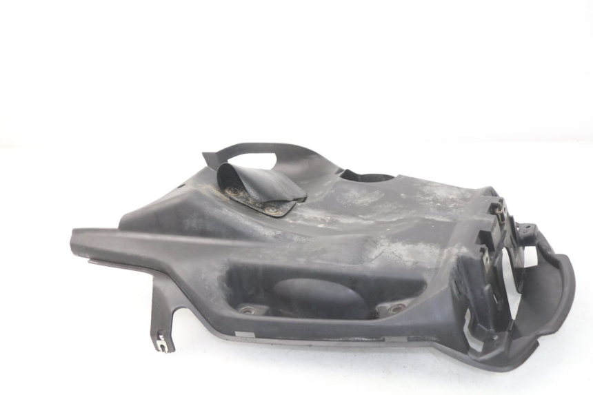 photo de PASO DE RUEDA TRASERO MBK STUNT NAKED 50 (2004 - 2018) - Primer plano técnico