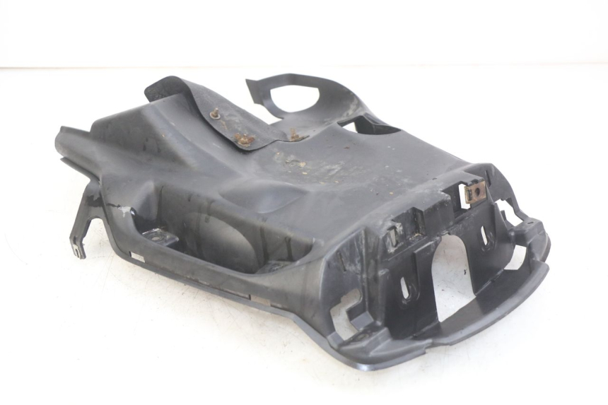 photo de PASO DE RUEDA TRASERO MBK STUNT NAKED 50 (2004 - 2018) - Primer plano técnico