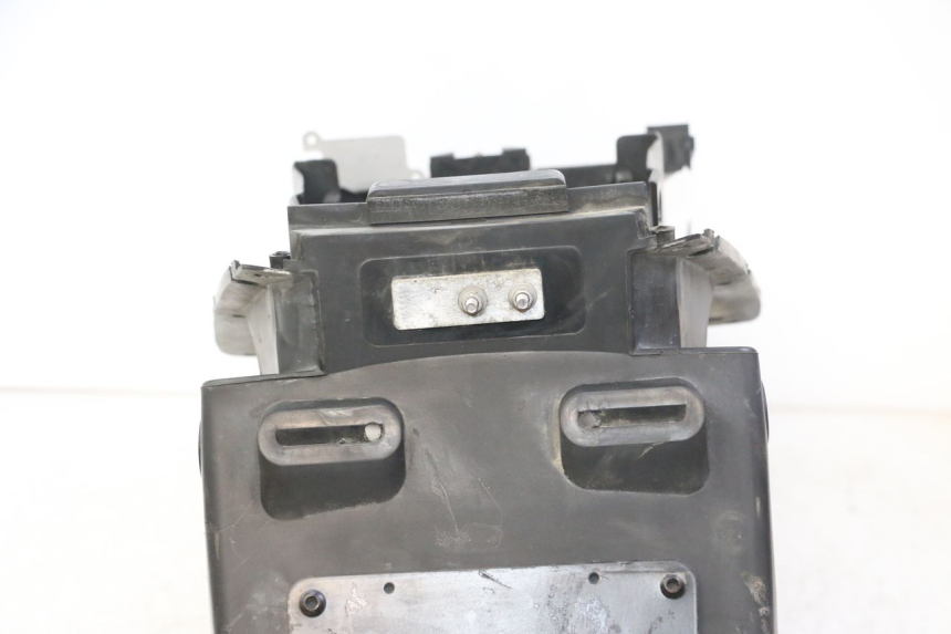 photo de PASE RUEDA TRASERO YAMAHA TDM ABS 900 (2002 - 2014) - Características distintivas