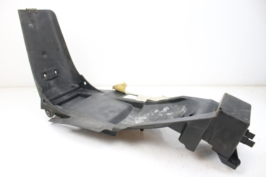 photo de PASO DE RUEDA TRASERO YAMAHA TDR DELTABOX 125 (1997 - 2003) - Primer plano técnico