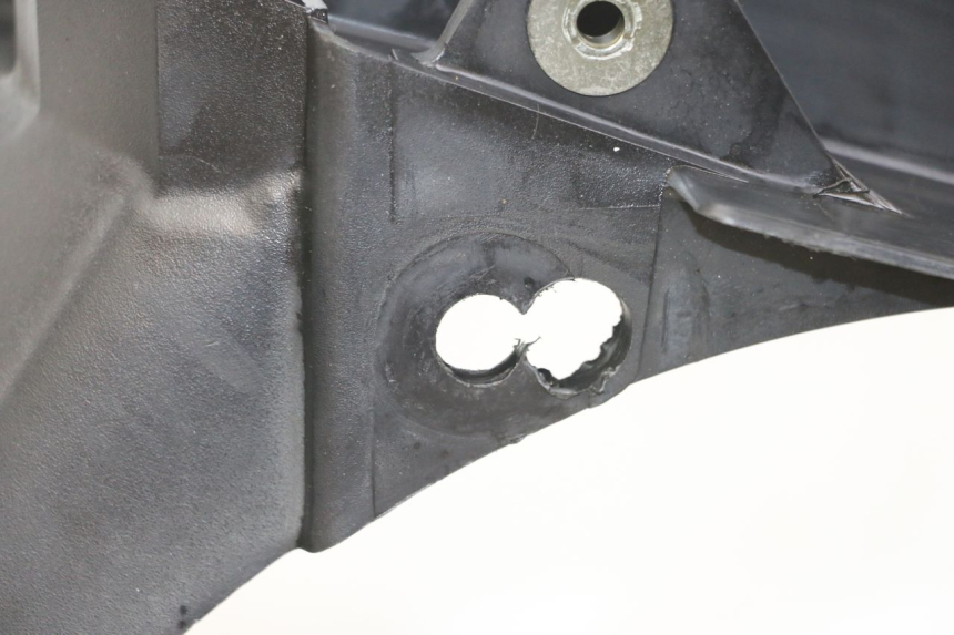 photo de PASO DE RUEDA TRASERO YAMAHA TDR DELTABOX 125 (1997 - 2003) - Primer plano técnico