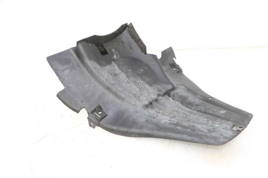 photo de PASO DE RUEDA TRASERO PEUGEOT TREKKER 50 (1995 - 2004) - Detalle de la pieza
