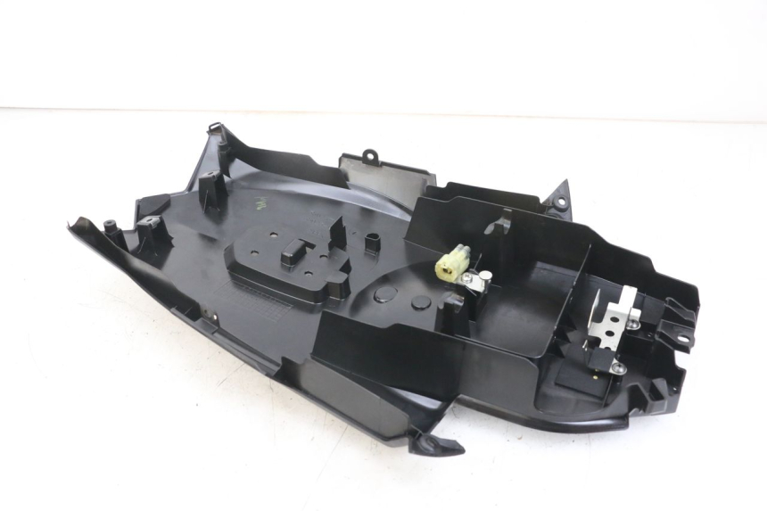 photo de PASO DE RUEDA TRASERO KAWASAKI VERSYS ABS 650 (2015 - 2018) - Otra perspectiva