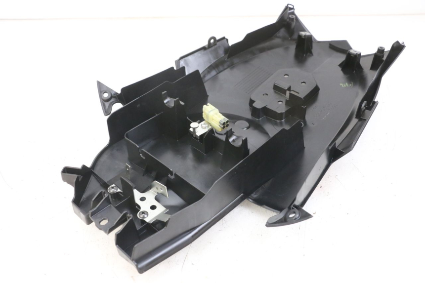 photo de PASO DE RUEDA TRASERO KAWASAKI VERSYS ABS 650 (2015 - 2018) - Primer plano técnico