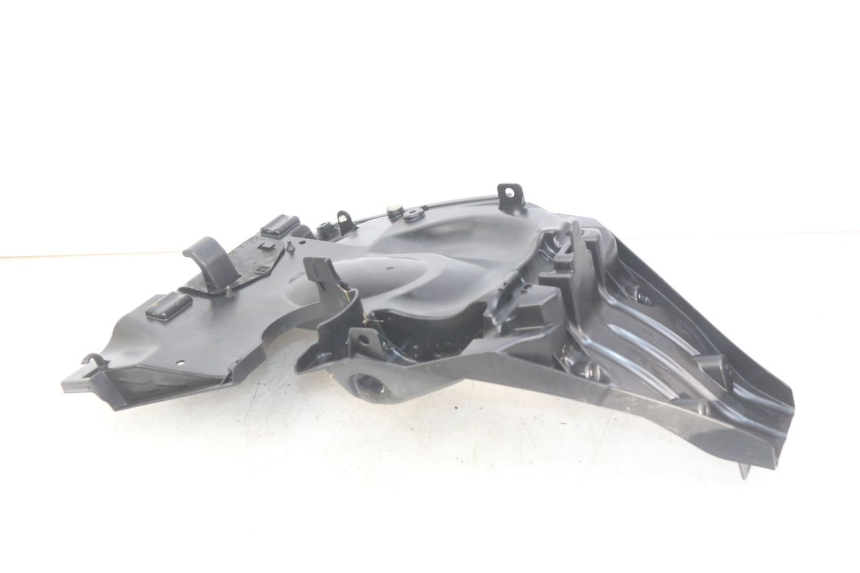 photo de PASO DE RUEDA TRASERO HONDA VISION NSC R 50 (2013 - 2015) - Primer plano técnico