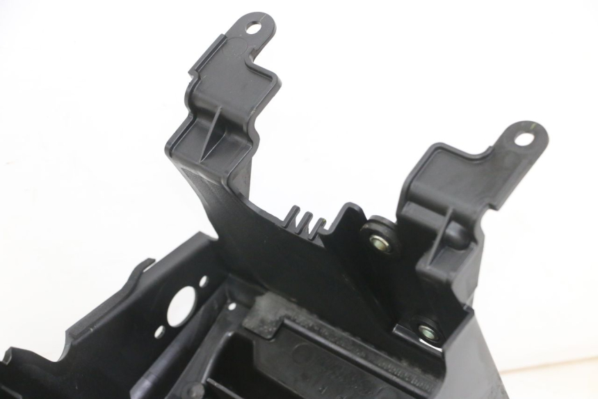 photo de PASE RUEDA TRASERO YAMAHA XJ6 ABS 600 (2008 - 2016) - Otra vista del artículo