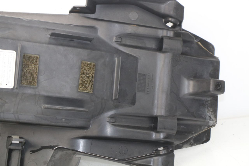 photo de PASE RUEDA TRASERO HONDA XLV VARADERO 125 (2000 - 2006) - Recambio usado revisado